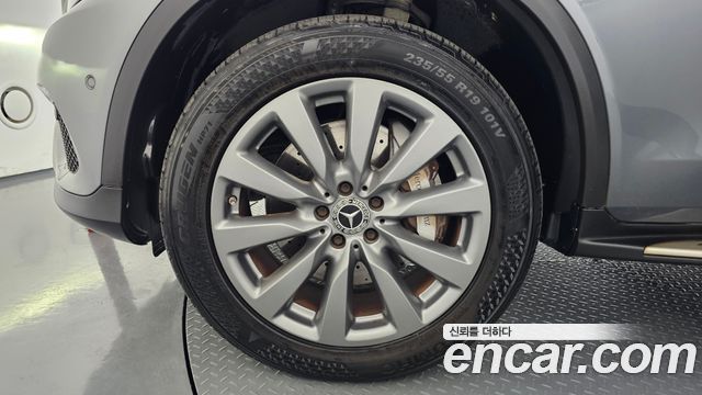 Mercedes-Benz GLC-Class (X253) GLC350e 4MATIC Premium 2019 — фото 5