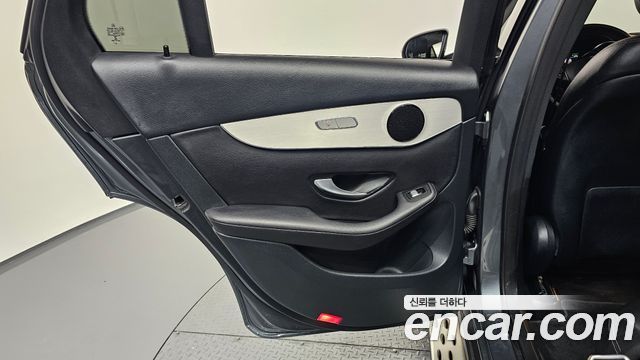 Mercedes-Benz GLC-Class (X253) GLC350e 4MATIC Premium 2019 — фото 25