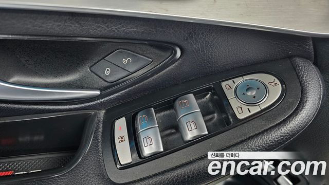 Mercedes-Benz GLC-Class (X253) GLC350e 4MATIC Premium 2019 — фото 34