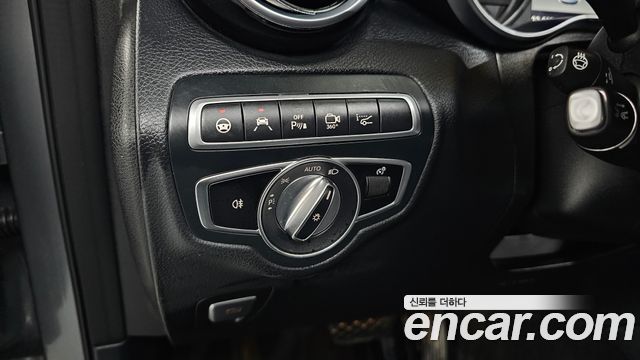 Mercedes-Benz GLC-Class (X253) GLC350e 4MATIC Premium 2019 — фото 37