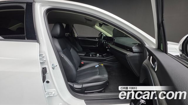 Kia K5 (III) 1.6 Turbo Noblesse 2025 — фото 10