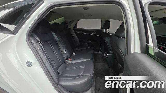 Kia K5 (III) 1.6 Turbo Noblesse 2025 — фото 19