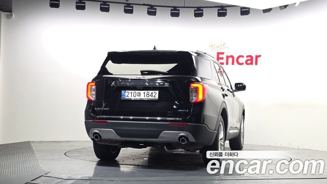 Ford Explorer (VI) 2.3 LimIted 4WD 2022 — фото 4