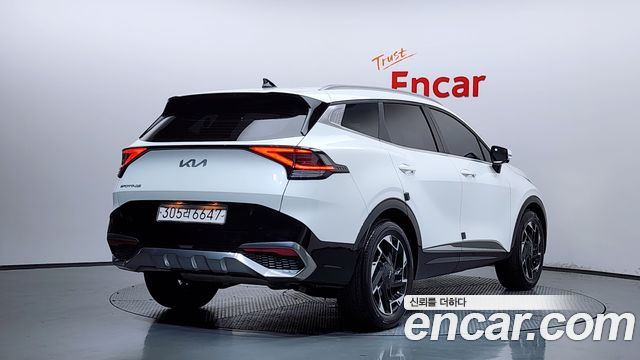 Kia Sportage (V) LPG 2.0 2WD Signature 2023 — фото 2