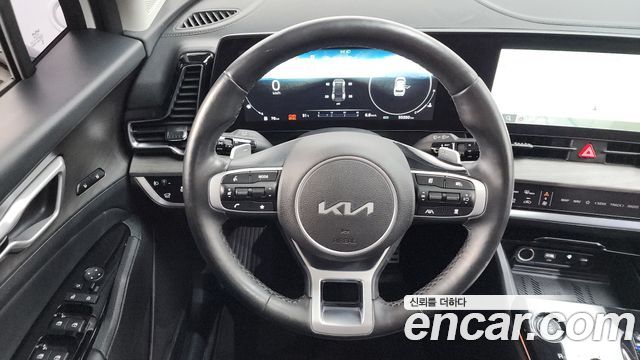 Kia Sportage (V) LPG 2.0 2WD Signature 2023 — фото 17