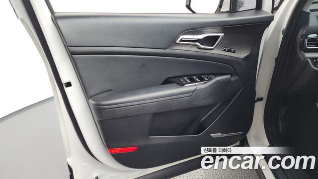 Kia Sportage (V) LPG 2.0 2WD Signature 2023 — фото 30
