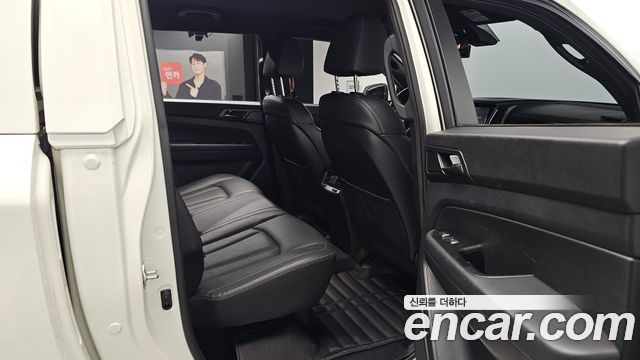 KG Mobility (SsangYong) Rexton Sports Khan Diesel 2.2 4WD Prestige 2023 — фото 11