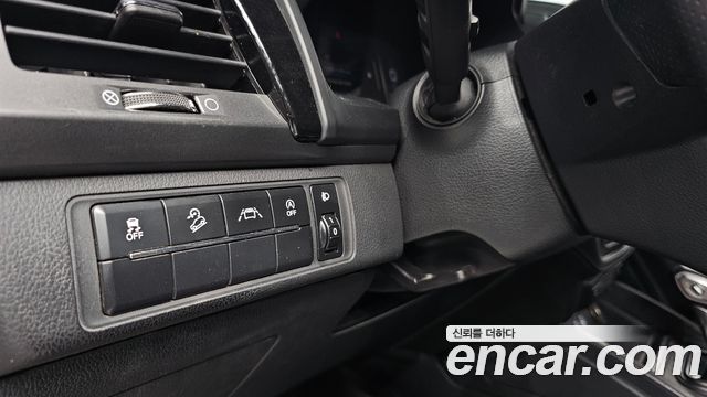 KG Mobility (SsangYong) Rexton Sports Khan Diesel 2.2 4WD Prestige 2023 — фото 27