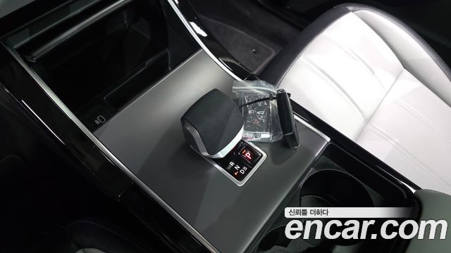Land Rover Range Rover Evoque (II) P250 Dynamic SE 2024 — фото 9