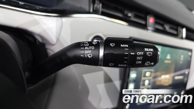 Land Rover Range Rover Evoque (II) P250 Dynamic SE 2024 — фото 20