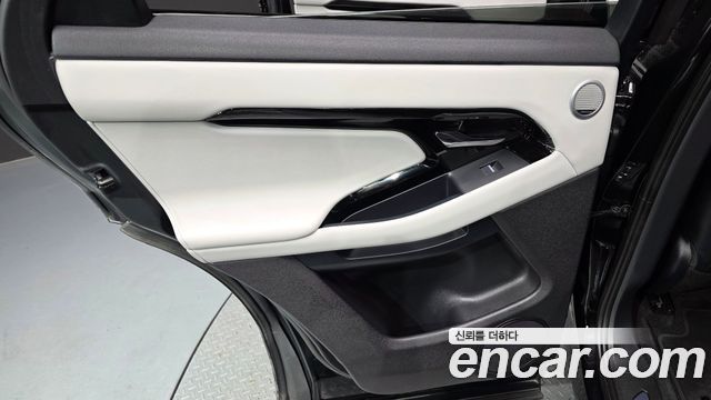 Land Rover Range Rover Evoque (II) P250 Dynamic SE 2024 — фото 25