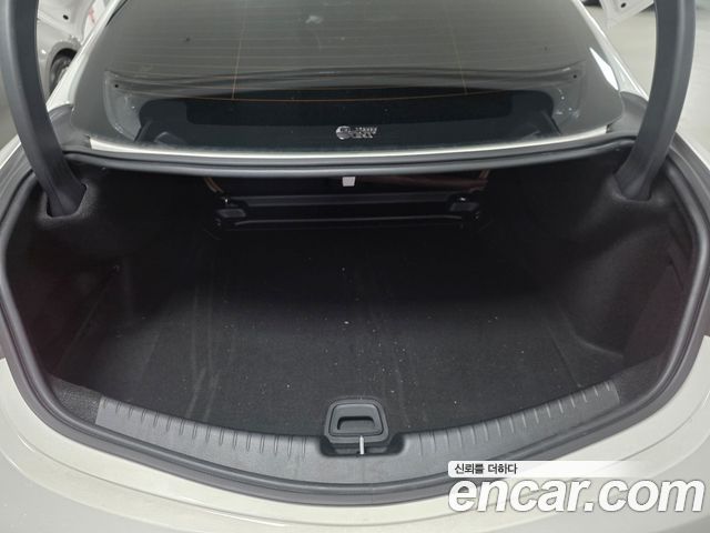 Mercedes-Benz CLE-Class (C236) CLE200 Coupe 2024 — фото 15