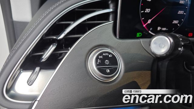 Mercedes-Benz E-Class (W214) E200 Avantgarde 2025 — фото 13