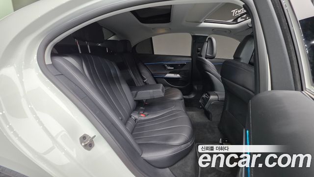 Mercedes-Benz E-Class (W214) E200 Avantgarde 2025 — фото 33