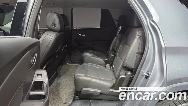 Chevrolet Traverse 3.6 AWD Premier 2020 — фото 16