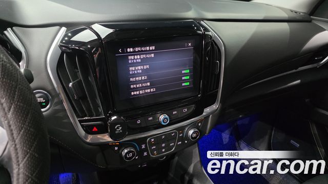 Chevrolet Traverse 3.6 AWD Premier 2020 — фото 18