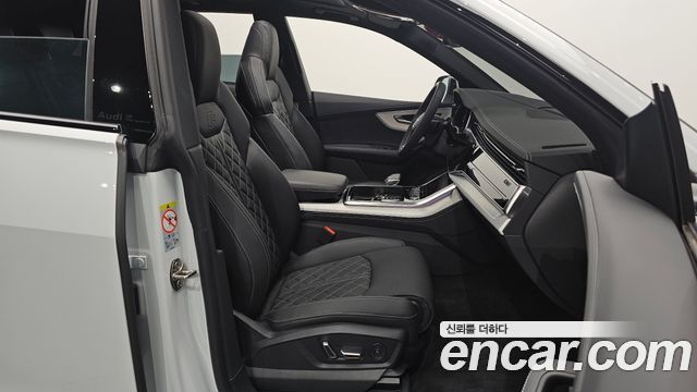 Audi Q8 (4M) 55 TFSI Quattro Premium 2025 — фото 10