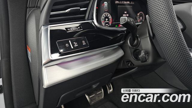 Audi Q8 (4M) 55 TFSI Quattro Premium 2025 — фото 37