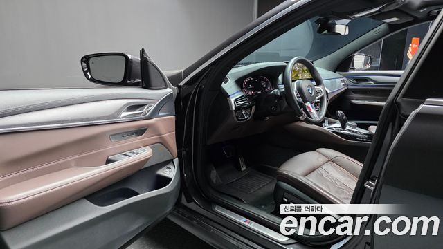 BMW 6 Series GT (G32) 620d xDrive M Sport 2022 — фото 10