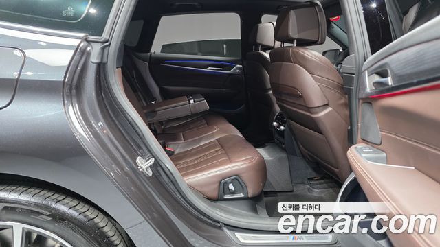 BMW 6 Series GT (G32) 620d xDrive M Sport 2022 — фото 15