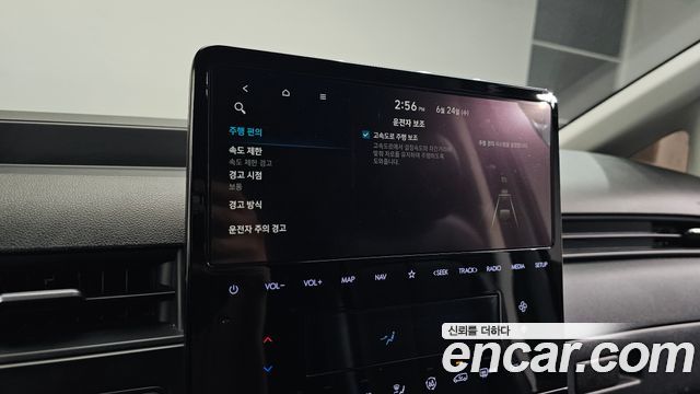 Hyundai Staria Cargo 3-Seater Modern 2022 — фото 15