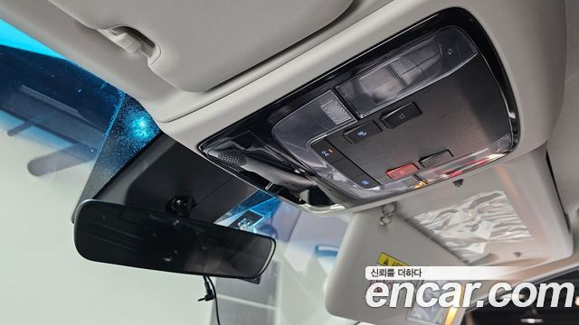 Hyundai Staria Cargo 3-Seater Modern 2022 — фото 18