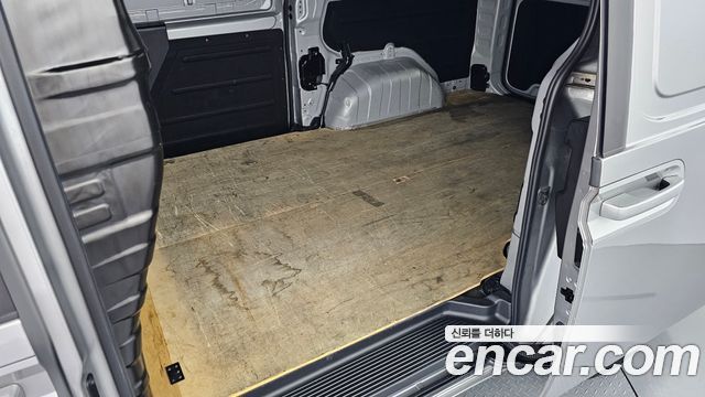 Hyundai Staria Cargo 3-Seater Modern 2022 — фото 20
