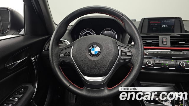 BMW 1 Series (F20) 118d Sport 5Door 2018 — фото 13