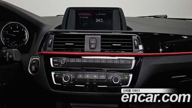 BMW 1 Series (F20) 118d Sport 5Door 2018 — фото 14
