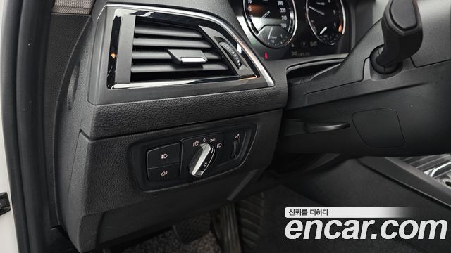 BMW 1 Series (F20) 118d Sport 5Door 2018 — фото 18