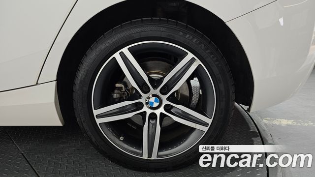 BMW 1 Series (F20) 118d Sport 5Door 2018 — фото 21