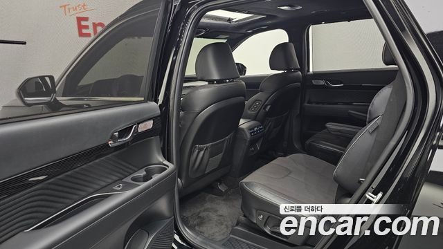Hyundai Palisade Gasoline 3.8 4WD Calligraphy Black Edition 2024 — фото 12