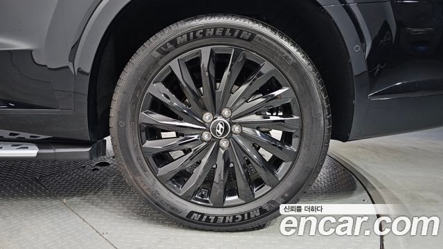 Hyundai Palisade Gasoline 3.8 4WD Calligraphy Black Edition 2024 — фото 21