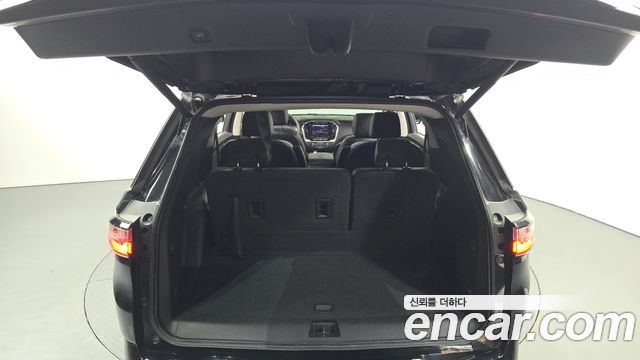 Chevrolet Traverse 3.6 AWD Redline 2020 — фото 20