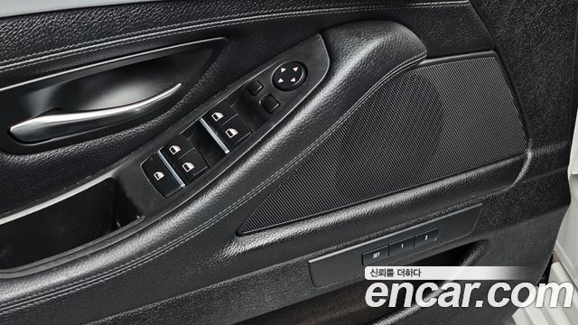 BMW 5 Series (F10) 520d 2015 — фото 21