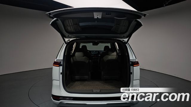 Kia Carnival (IV) Gasoline 9-Seater Hi-Limousine Signature 2023 — фото 20