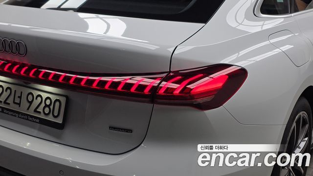 Audi A5 (B10) 40 TFSI Quattro S Line 2025 — фото 23