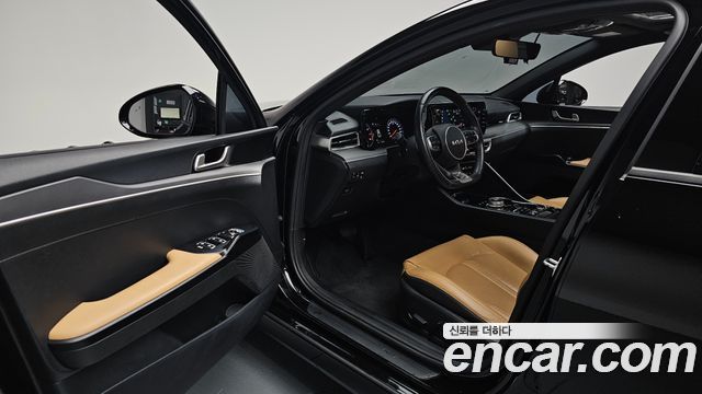 Kia K5 (III) 1.6 Turbo Prestige 2022 — фото 10