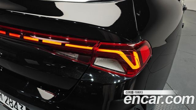 Kia K5 (III) 1.6 Turbo Prestige 2022 — фото 23