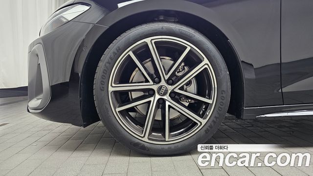 Audi A5 (B10) 40 TFSI Quattro S Line 2025 — фото 5
