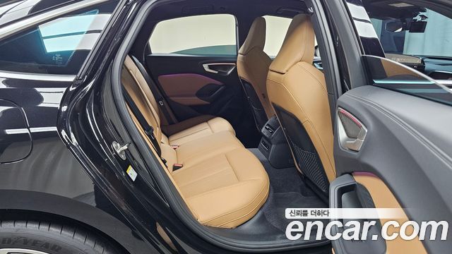 Audi A5 (B10) 40 TFSI Quattro S Line 2025 — фото 11