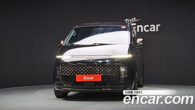 Hyundai Staria Lounge 9-Seater Inspiration 2022 — фото 3