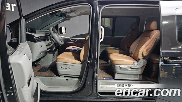 Hyundai Staria Lounge 9-Seater Inspiration 2022 — фото 18