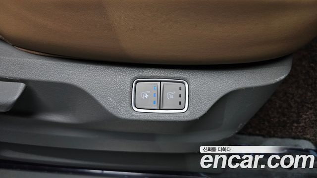Hyundai Staria Lounge 9-Seater Inspiration 2022 — фото 30