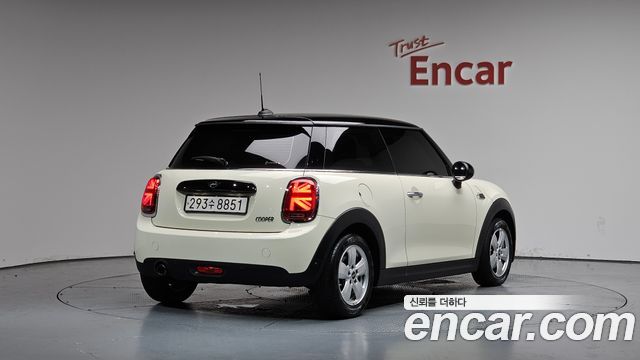 MINI Cooper Standard Third Generation 2019 — фото 2