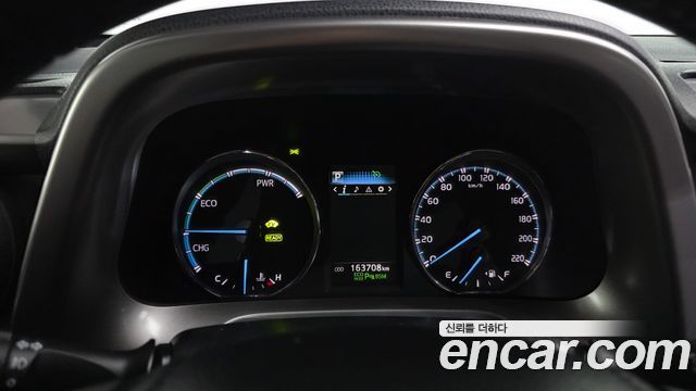Toyota RAV4 2.5 4WD Hybrid 4th 2018 — фото 8
