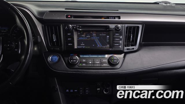 Toyota RAV4 2.5 4WD Hybrid 4th 2018 — фото 12