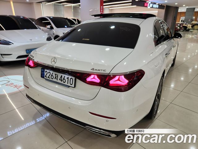 Mercedes-Benz E-Class (W214) E220d 4MATIC Exclusive 2024 — фото 2