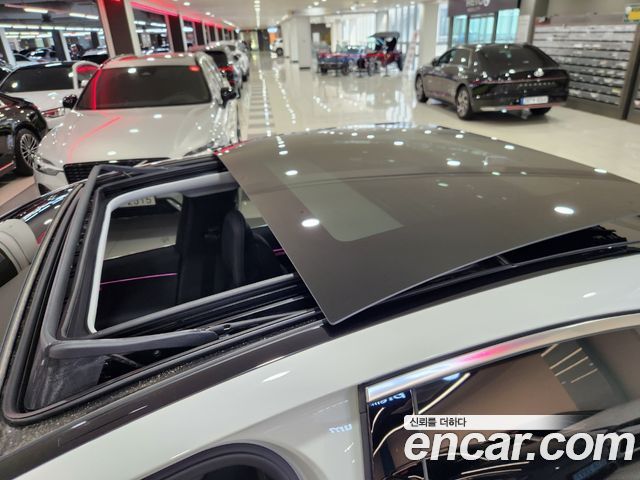 Mercedes-Benz E-Class (W214) E220d 4MATIC Exclusive 2024 — фото 19