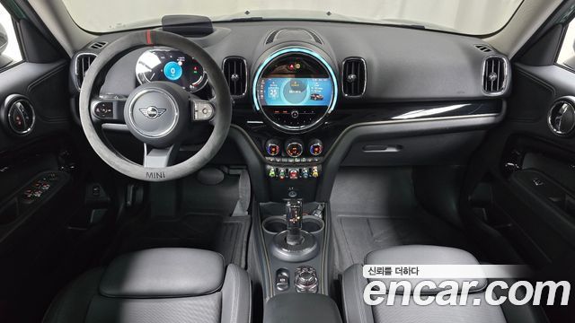 MINI Cooper Countryman Classic 2nd 2024 — фото 7